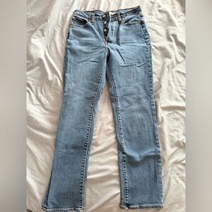 Levi's Women's Wedgie Straight Jeans Medium Blue